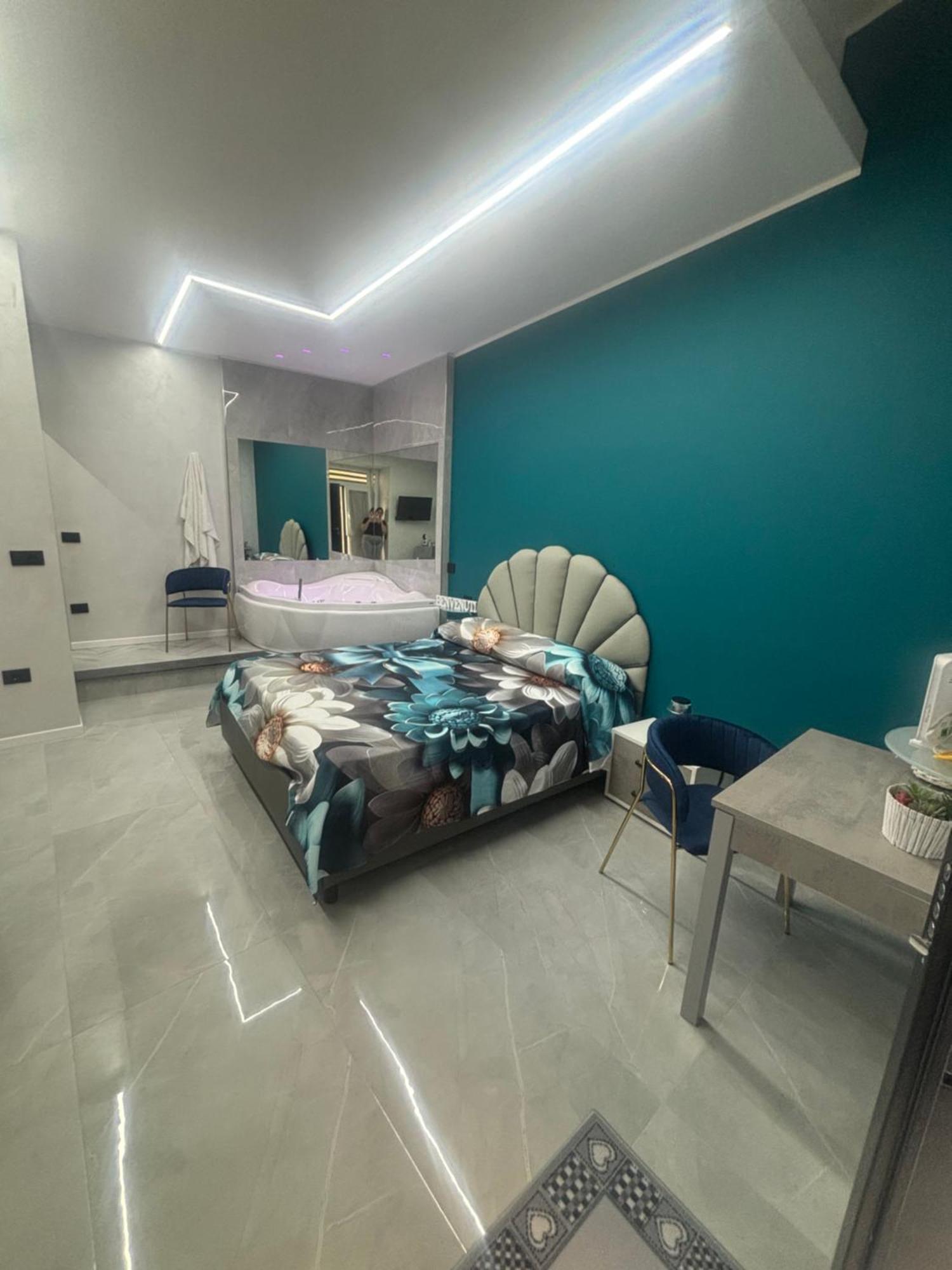 Апартаменты Kekka House Briante Неаполь Экстерьер фото
